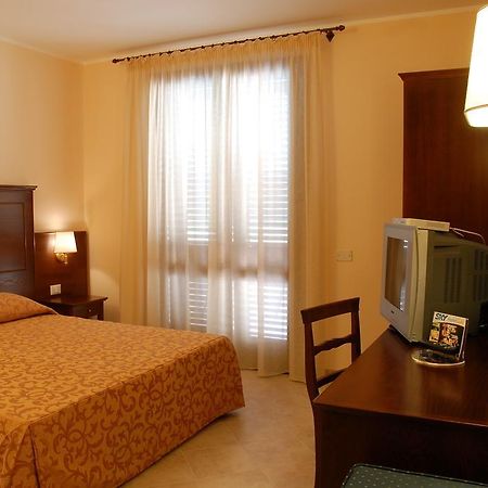 Hotel Villa Mokarta Salemi Δωμάτιο φωτογραφία